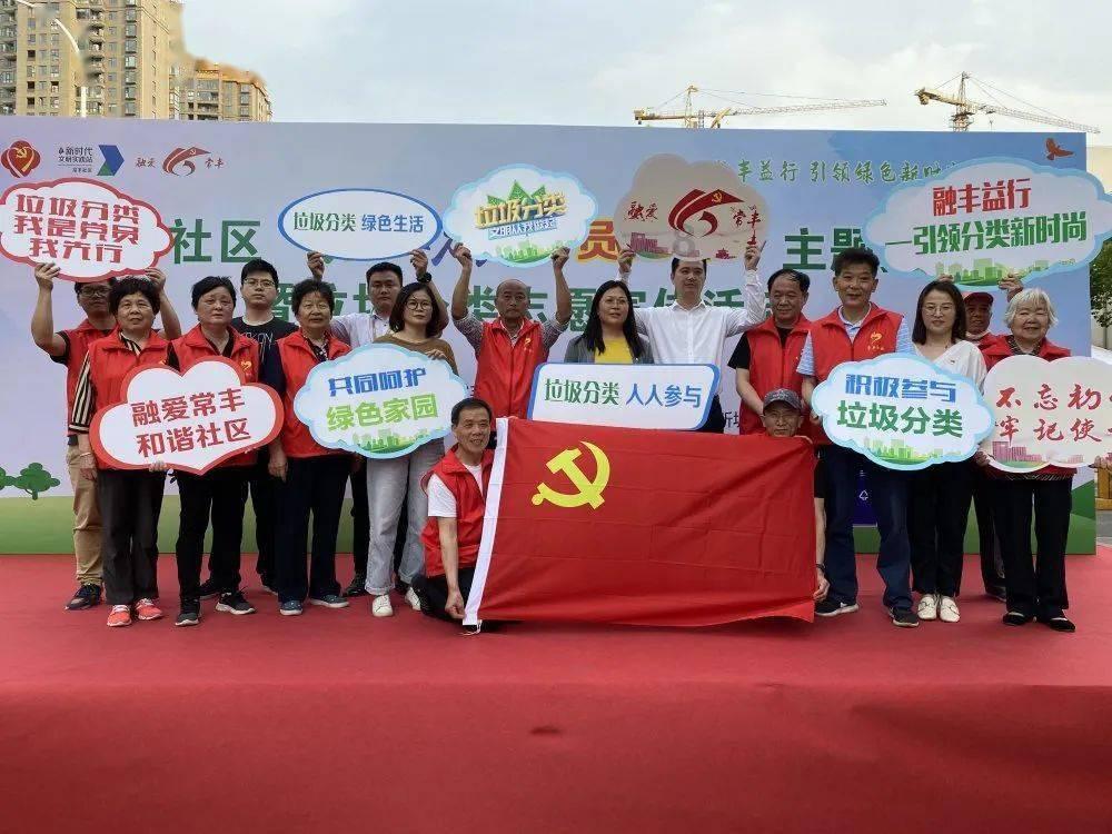 虞书欣直播时哭了，但有人说她哭得太假了……大家里来品品？