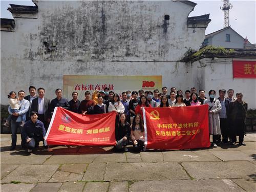 十几年前的古装男神很多，现在古装都是化妆画出来的“娘炮”了吗？游戏画面