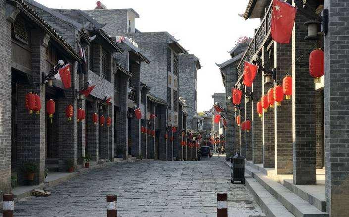 福建福清警方通报一起致2死命案，涉事男子是如何作案的？游戏画面
